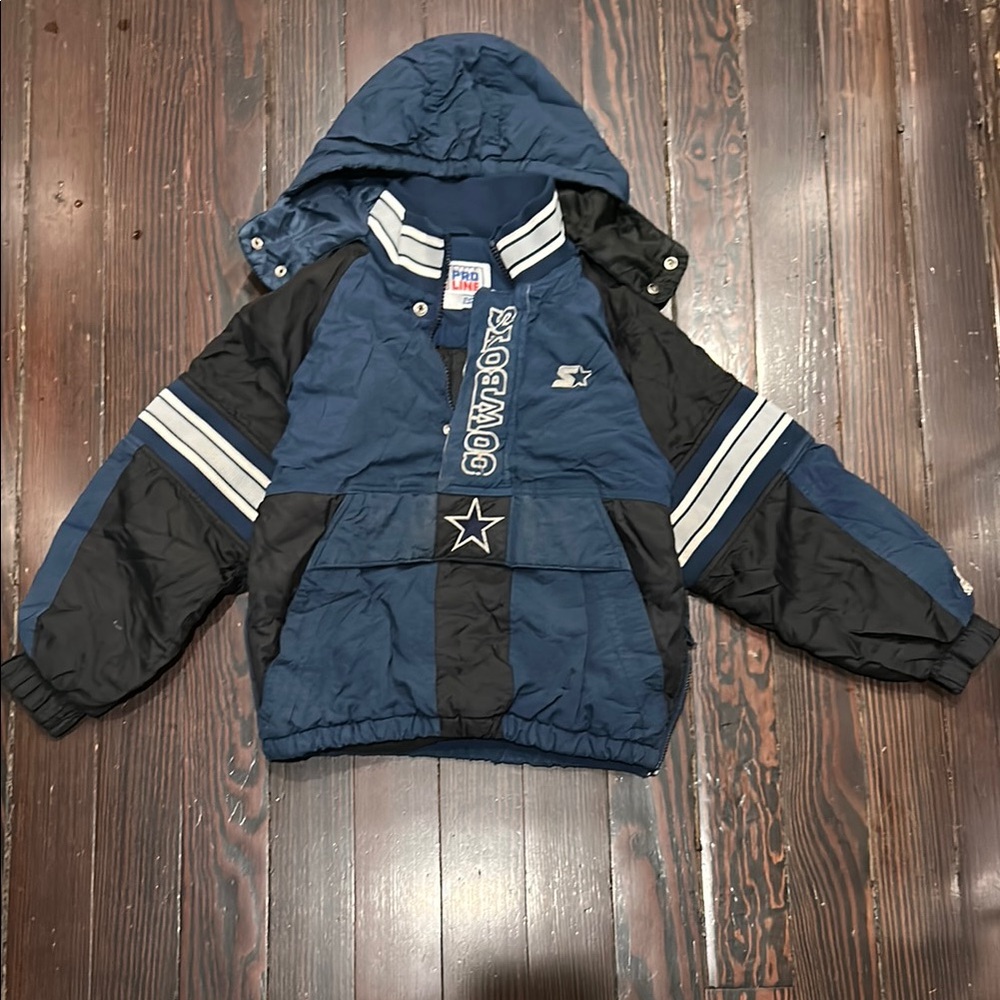 Dallas Cowboys Vintage 1990s Blue and Black Hooded Starter Jacket